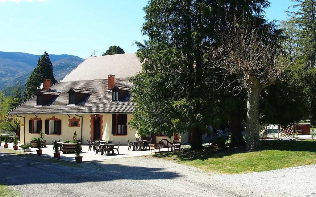 La Source Panzió Saint-Pierre-d'Argençon Kültér fotó